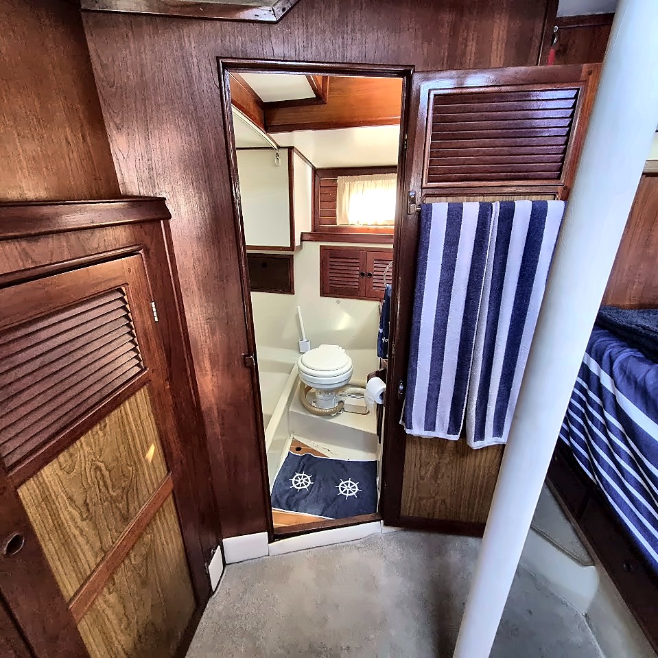 Master Ensuite Entrance